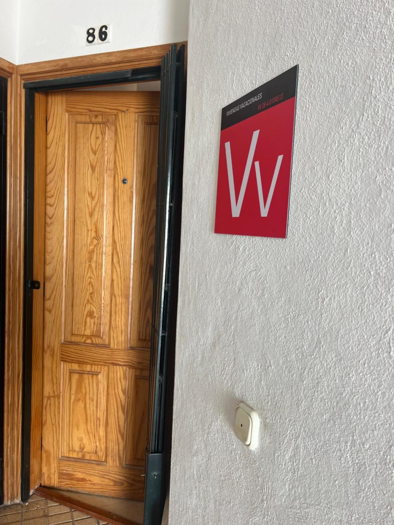 Cactus'S House, 150 M Beach, 1 Bdr, 4 Guests, Wifi, Netflix, Costa Adeje  Luaran gambar